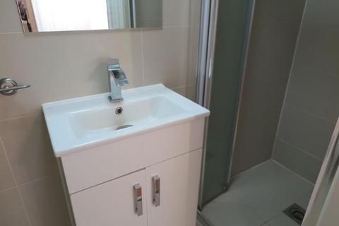 Studio to rent, Plover Way, Surrey Quays SE16
