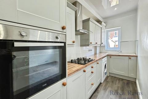 3 bedroom terraced house to rent, Bridge Terrace, Preston PR5