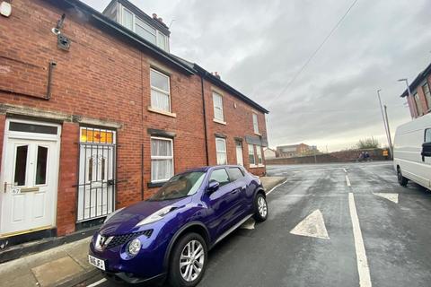 3 bedroom house to rent, Kitson Street, LEEDS
