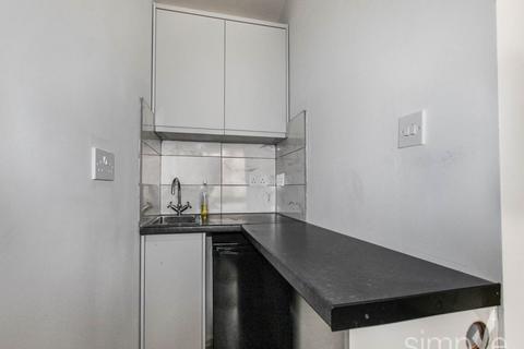 undefined, Warwick Crescent, Hayes, Middlesex