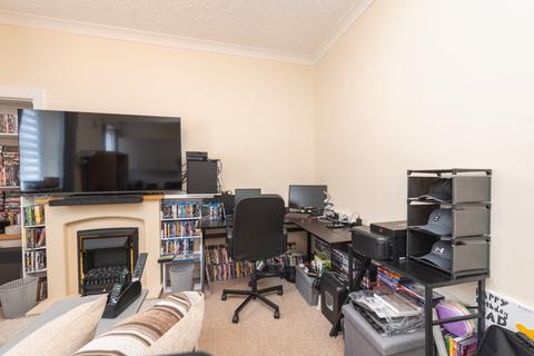 1 bedroom flat for sale, Meldrum Road, Kirkcaldy KY2