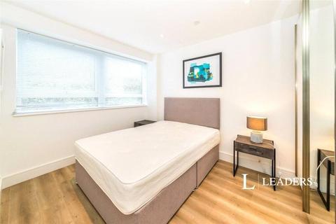 1 bedroom flat to rent, Wood Street, East Grinstead, West Sussex, RH19