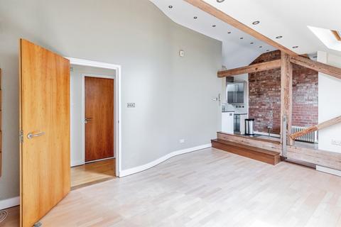 2 bedroom flat for sale, Clare Street, Northampton