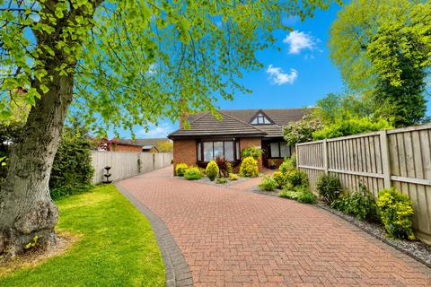3 bedroom detached bungalow for sale, Newlands Avenue, Bishop Auckland