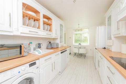 3 bedroom end of terrace house for sale, Bazes Shaw, Longfield DA3