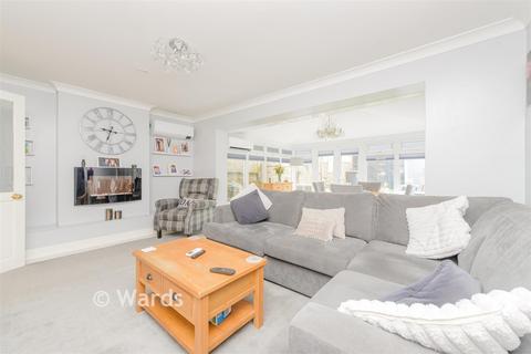 3 bedroom end of terrace house for sale, Bazes Shaw, Longfield DA3