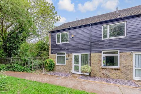 3 bedroom end of terrace house for sale, Bazes Shaw, Longfield DA3