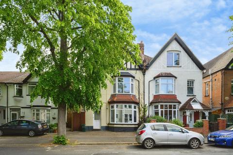 1 bedroom flat for sale, Lenham Road, Sutton, SM1