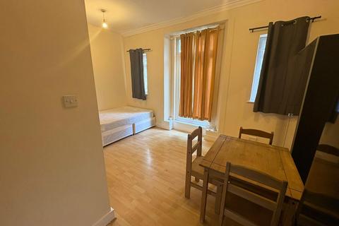undefined, 14 Howley Place, London, W2