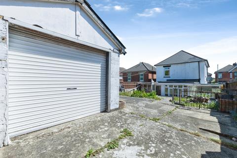 5 bedroom detached house for sale, Abbott Road, Bournemouth
