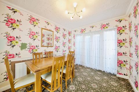 4 bedroom semi-detached house for sale, Oakley Drive, Romford, RM3