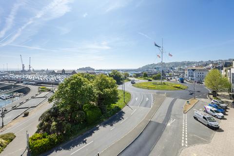 2 bedroom apartment for sale, Glategny Esplanade, St. Peter Port, Guernsey