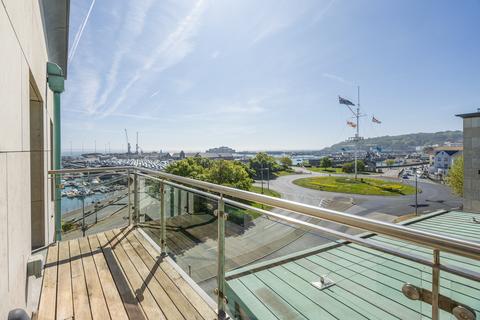 2 bedroom apartment for sale, Glategny Esplanade, St. Peter Port, Guernsey