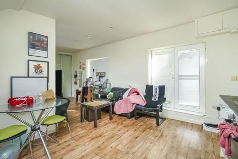 1 bedroom flat to rent, Frideswide House, 14 Circus Street, OX4