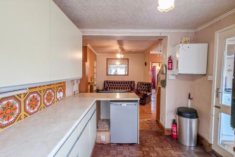 5 bedroom semi-detached house for sale, Rochester Way, Eltham, London, SE9