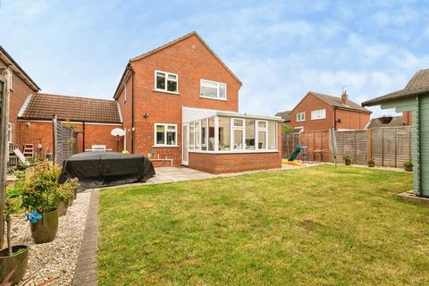 4 bedroom detached house for sale, Farm House Close, Bottesford, Nottingham, Leicestershire, NG13