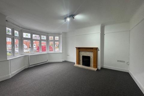 4 bedroom house to rent, Luccombe Road, Southampton, SO15