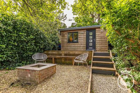 3 bedroom semi-detached house for sale, Gwynne Road, Poole BH12
