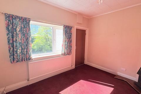 3 bedroom terraced house to rent, Hillside Avenue, Preston PR2