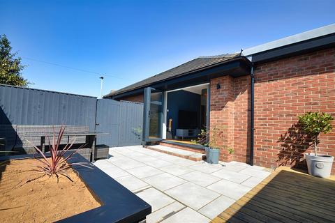 2 bedroom detached bungalow for sale, ELMFIELD, RYDE