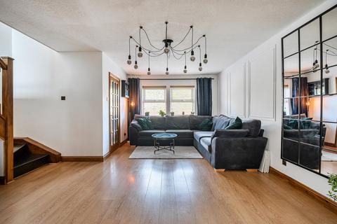 3 bedroom end of terrace house for sale, Shurnhold, Melksham, SN12