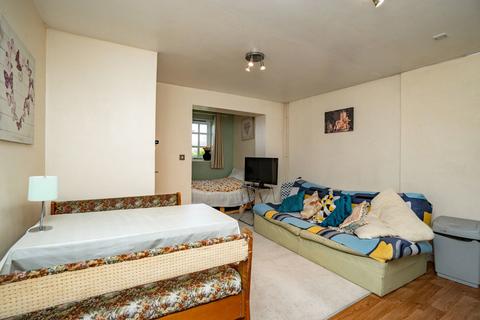 undefined, Oriel House, Malvern, WR14