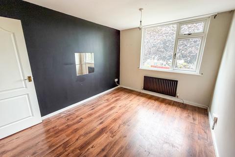 3 bedroom semi-detached house for sale, Wiltshire SN10