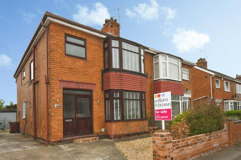 3 bedroom semi-detached house for sale, Hampton Road, Scunthorpe