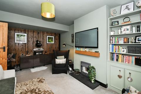 3 bedroom semi-detached house for sale, Hampton Road, Scunthorpe
