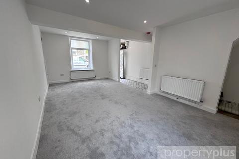 4 bedroom end of terrace house for sale, Lewis Street, Pentre, Rhondda Cynon Taff, CF41