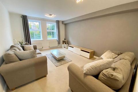 1 bedroom flat to rent, Hampton House, 92 Northenden Road, Sale