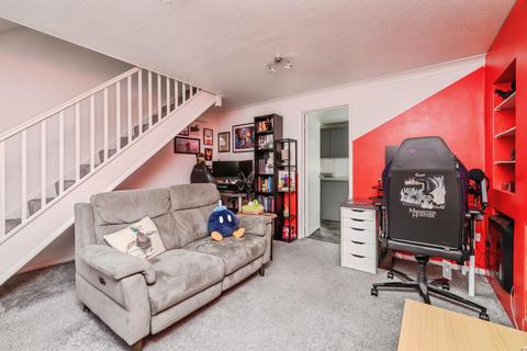 2 bedroom semi-detached house for sale, Sandringham Close, Spalding, PE12