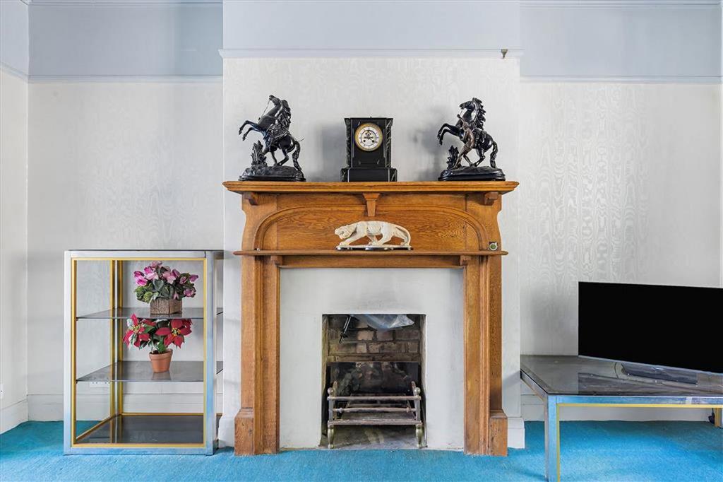 Living room, fireplace