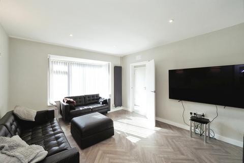 3 bedroom detached house for sale, Loweswater Drive, Loughborough