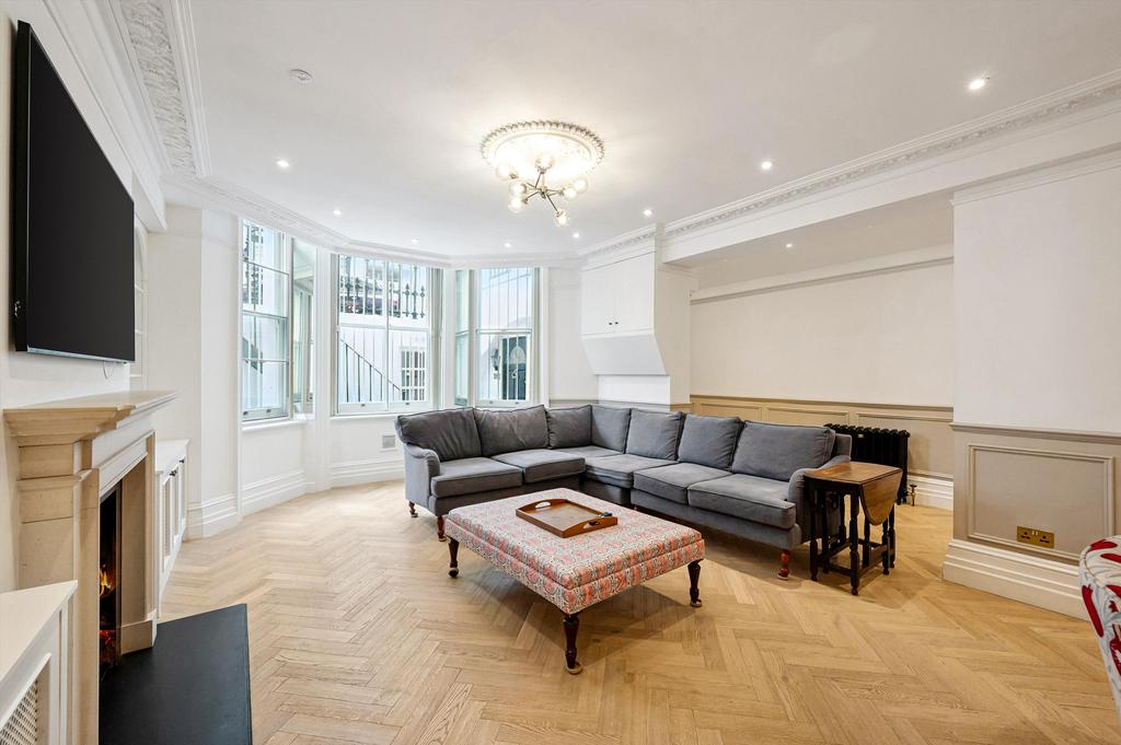 Apartment in London - View 2