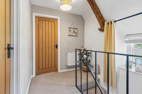 2 bedroom character property for sale, Main Street, Barrowden, Rutland