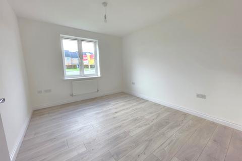 2 bedroom flat to rent, Paradise Orchard, AYLESBURY