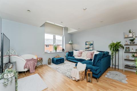 1 bedroom flat for sale, New Crane Street, Chester