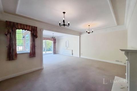 4 bedroom house to rent, Pine Walk, Stourbridge, West Midlands, DY9