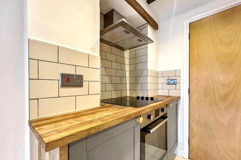 Studio to rent, Victoria Road, Southampton, Hampshire, SO19