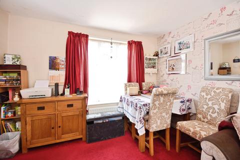 2 bedroom ground floor maisonette for sale, Leypark Crescent, Exeter, EX1