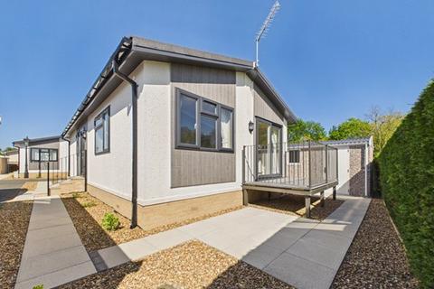 2 bedroom park home for sale, Ely, Cambridgeshire, CB6