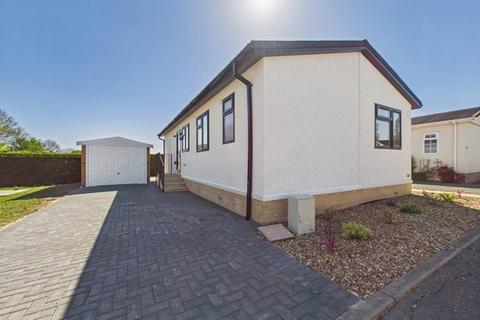 2 bedroom park home for sale, Ely, Cambridgeshire, CB6
