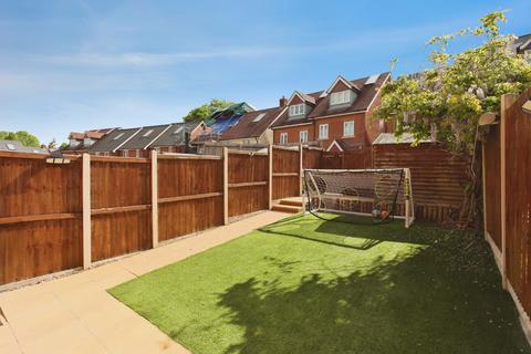 2 bedroom house for sale, Dame Kelly Holmes Way, Tonbridge, Kent, TN9