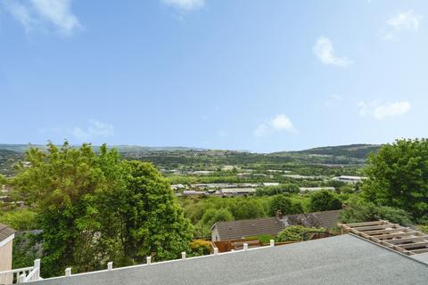 3 bedroom semi-detached house for sale, Llewellyn Park Drive, Swansea SA6