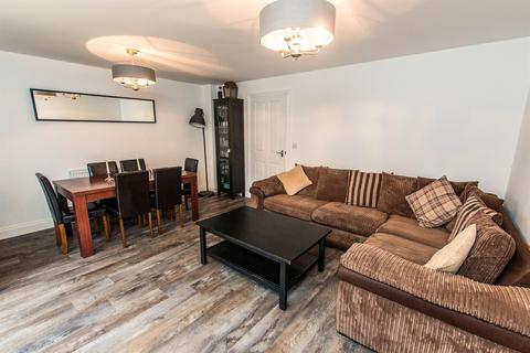 4 bedroom townhouse to rent, Langton Walk, STAMFORD