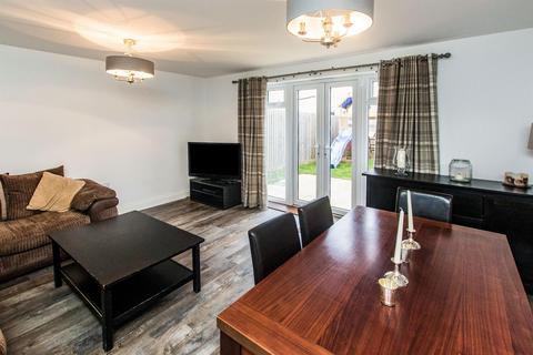 4 bedroom townhouse to rent, Langton Walk, STAMFORD