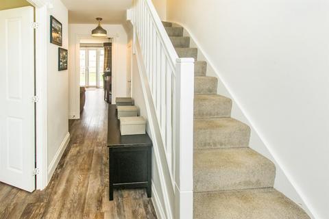 4 bedroom townhouse to rent, Langton Walk, STAMFORD