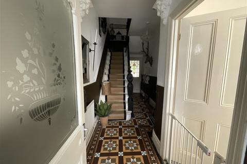 3 bedroom terraced house for sale, Trinity Road, Llanelli