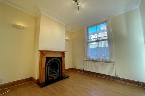 2 bedroom terraced house to rent, Hampden Street, York